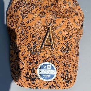New Era Angels Tan and Black Patterned Cap
